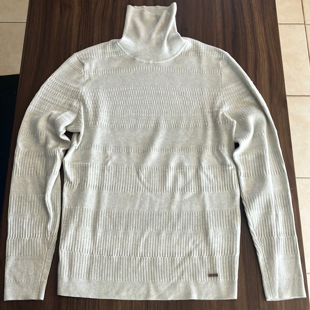 HUGO turtleneck